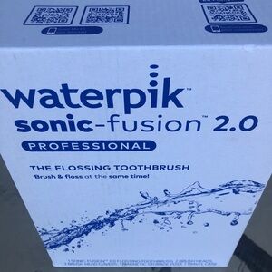 Waterpik Sonic-Fusion 2.0 Professional Flossing Toothbrush - White